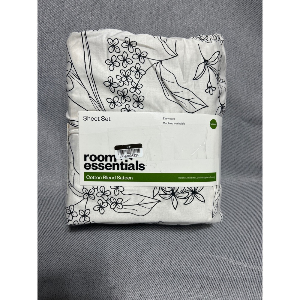 Room Essentials Queen Sheet Set White Black Floral Cotton Blend Sateen 4pc